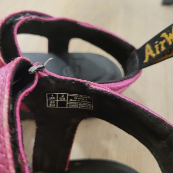 Dr. Martens Klaire Sandal Girls - Picture 3 of 5